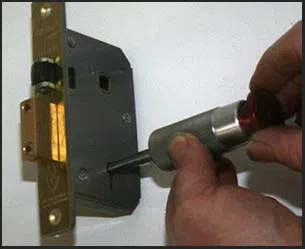 South Plainfield Locksmith Service South Plainfield, NJ 908-314-4311 South Plainfield Locksmith Service South Plainfield, NJ 908-314-4311 - 9-commercial-locksmith-near-me